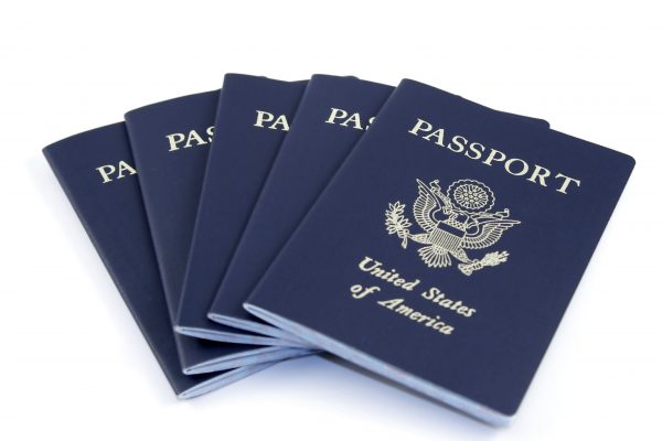 الفرق بين وثيقة السفر و جواز السفر