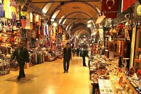 سوق محمد الفاتح في اسطنبول