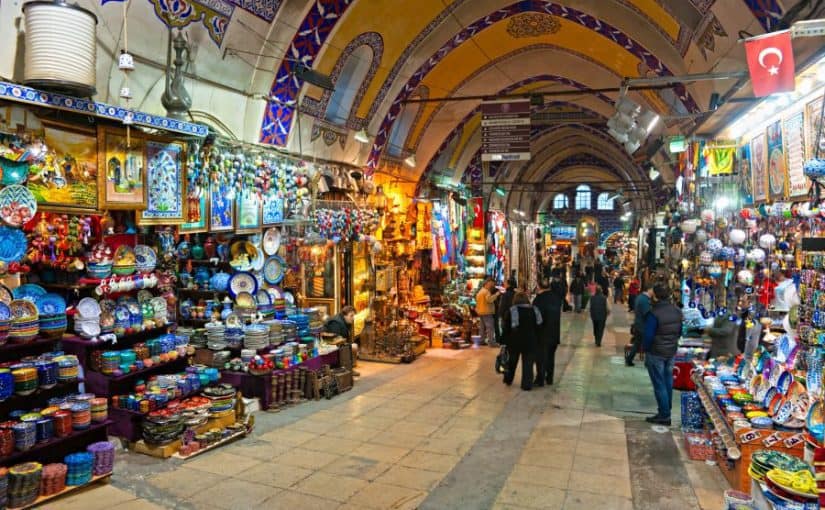 ما هو بازار الجمعة في اسطنبول؟