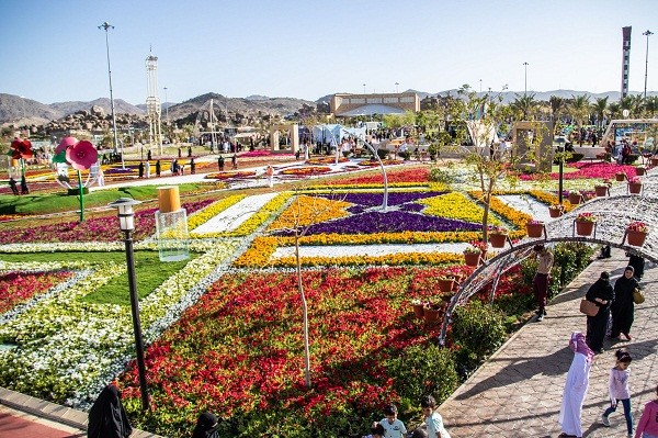 أهم الأنشطة السياحية في حديقة الملك عبدالله الطائف