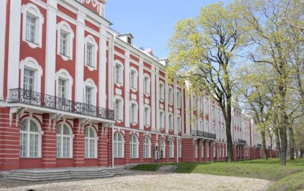 تكاليف الدراسة في جامعة سانت بطرسبورغ الحكومية