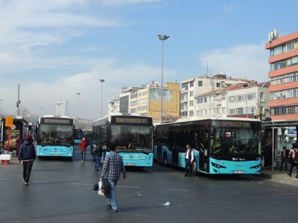 محطة الباصات في اسطنبول