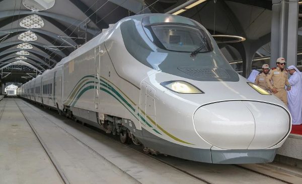 كم تبعد القصيم عن الرياض بالقطار؟